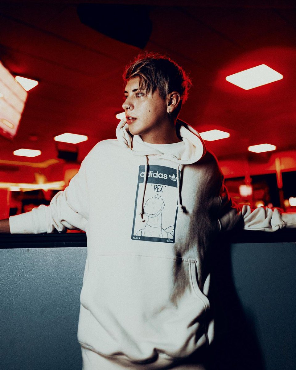 kevxgemes's tweet photo. @mtvmiaw #PremiosMTVMIAW #MTVLACREADORKEVLEX https://t.co/n7lpn9QffW