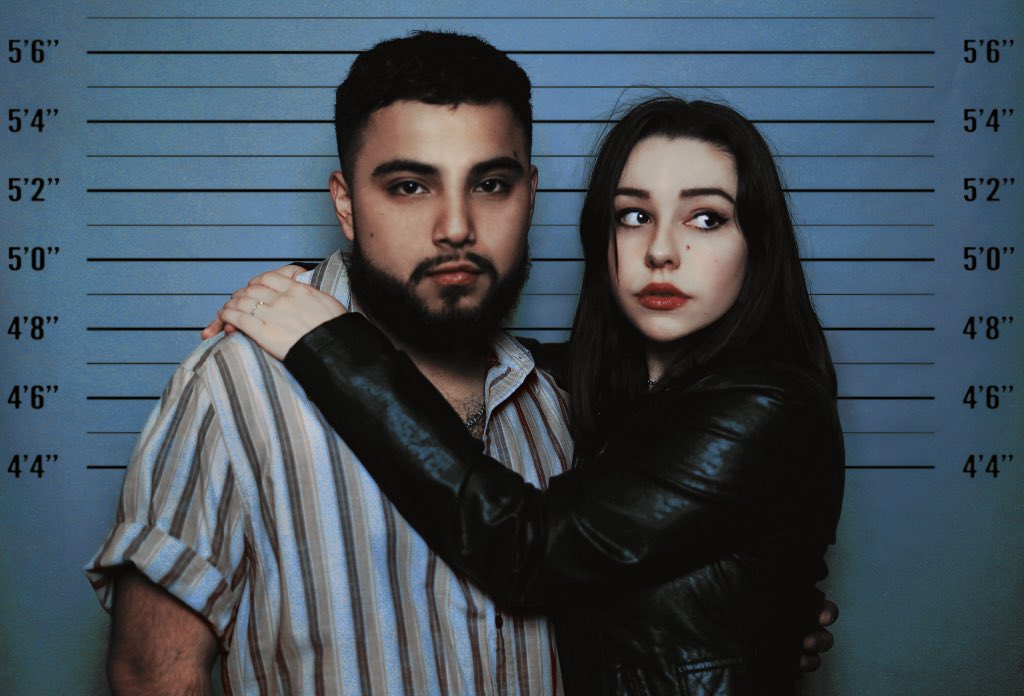 AriaChablisKing's tweet photo. Giovan and I are so excited for you to hear the new single, dropping on all streaming services this Friday!! Pre-save “Listen to My Demons” now to be the first to hear it! https://t.co/UFYX23XANa
#Music #Song #Spotify #PreSave #indiepop https://t.co/8fw1xzJ3ms