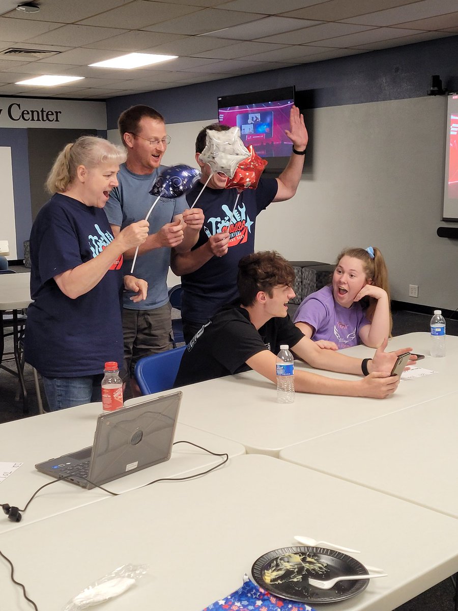 SkillsUSA National Bronze Medal Samuel Ratliff in Mobile Electronics Install. #ctcleads #ctchandson <a href="/FortOsageSchool/">Fort Osage</a> <a href="/BSSDnews/">Blue Springs Schools</a> @thebswildcats