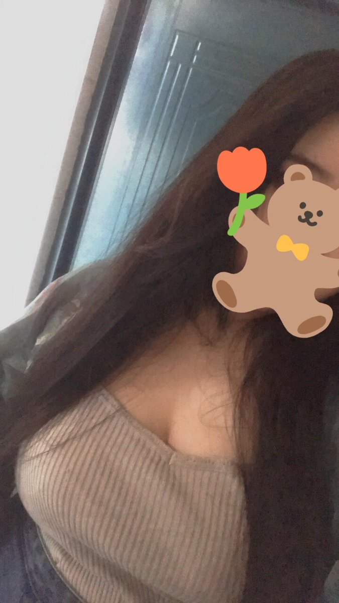 b77la's tweet photo. 是快要200斤的大码女孩～ #肥满 #恋肥 #胖妞 #胖女 #bbw https://t.co/meQ7QmeTy6
