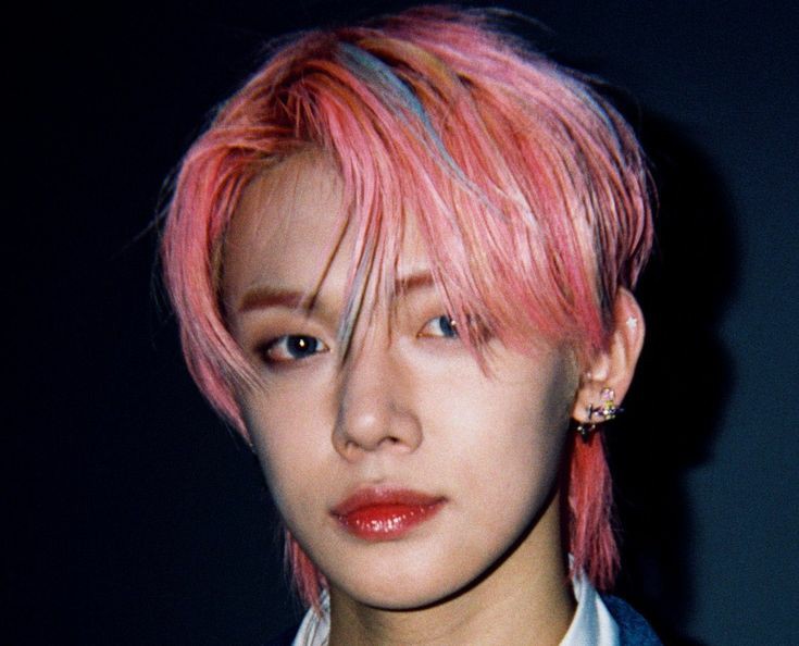 Kthcgyu's tweet photo. Yeonbin Au: #DDACFS
Yeonjun cresceu tendo sua privacidade roubada com tão pouca idade, desevolvendo traumas, incluído fobia social. Soobin, acabara de chegar de um intercâmbio de 3 anos, se vê totalmente intrigado sobre o garoto silencioso.
2 semanas em um sitio, mudaria algo? https://t.co/KNG0caPRTY
