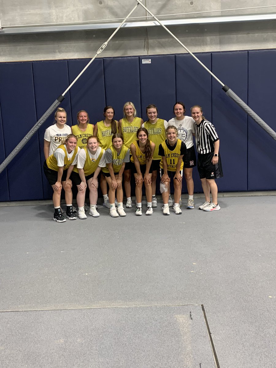 ECBuffs_GBB's tweet photo. Told the girls we could go out for Mexican if we went undefeated. π€©Super proud of how we played today! Thanks for a great day, @CUNEwbb!!
(We appreciate everyone who refs us, but special shout-out to our favorite, @G_Eazy55_)
#ECBuffs https://t.co/Vtu30vEqtX