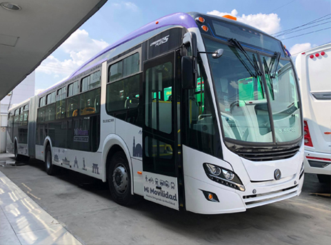 revvialibre's tweet photo. Autobuses articulados Mercedes-Benz / Busscar llegan a Guadalajara https://t.co/c20rFNCVaX #VíaLibre @Anpact @melizaldel @MonrazDiego @TransporteJal @Capuano @MetroCDMX @MimacroP @GVMX1 @luis_1451 @Marcoherguzman https://t.co/4SFrHz1Cv1