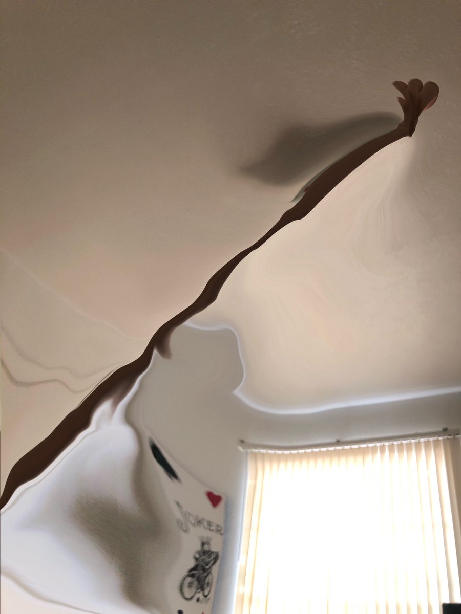 reidspills's tweet photo. be honest 🥺🥺 what bmi do you think i am based on my arm 🥺 https://t.co/h9J4cdNbXu