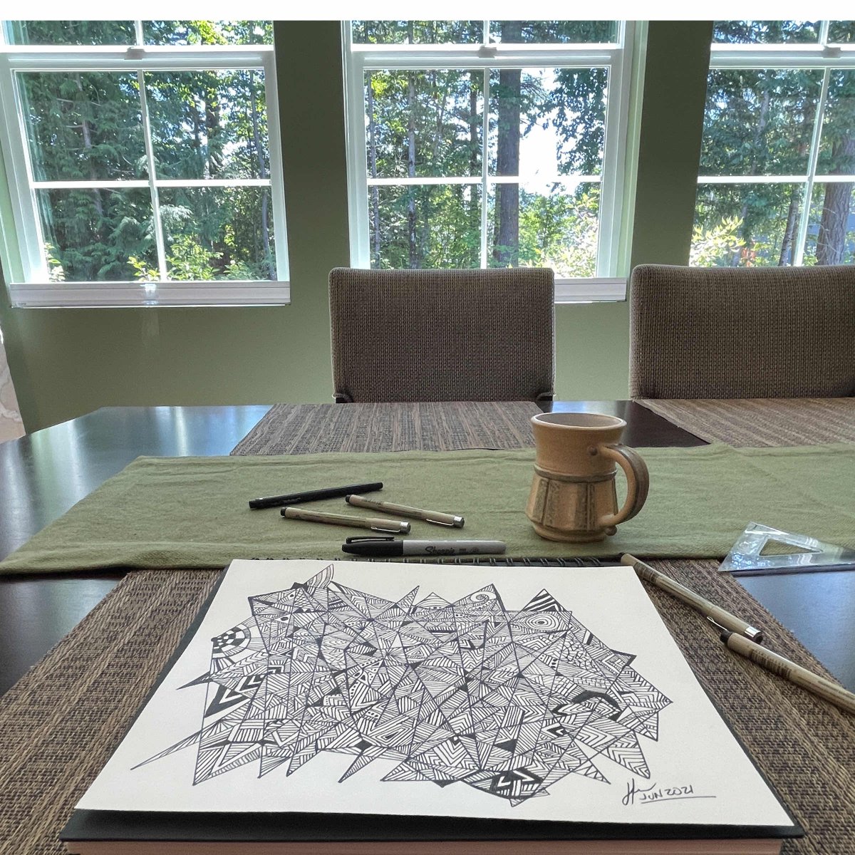 DoodlingJorge's tweet photo. Lines abstract June 2021
#abstractart #doodlesketch #creativedrawing #zentangle #blackinkpen #doodleart #fun #relaxing #freehanddrawing #linesdraw #doodle #lineart #lineartist #blackandwhiteart #lineartwork #inkandpaper #relaxing #inkpen #bnwart #artdoodle #doodling https://t.co/Og1sFnJR6g
