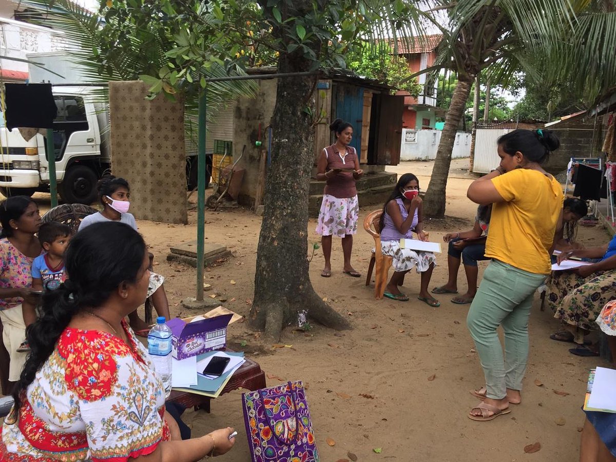 brunch_lk's tweet photo. Brunch Live: Beyond the fence; Free Trade Zone workers in the pandemic - a further exploration
#lka #srilanka #pandemic #apparel #ftz #apparelworkers #brunchlive #brunchlk #themorninglk
https://t.co/zFjGvfTbjS https://t.co/47E91SR361
