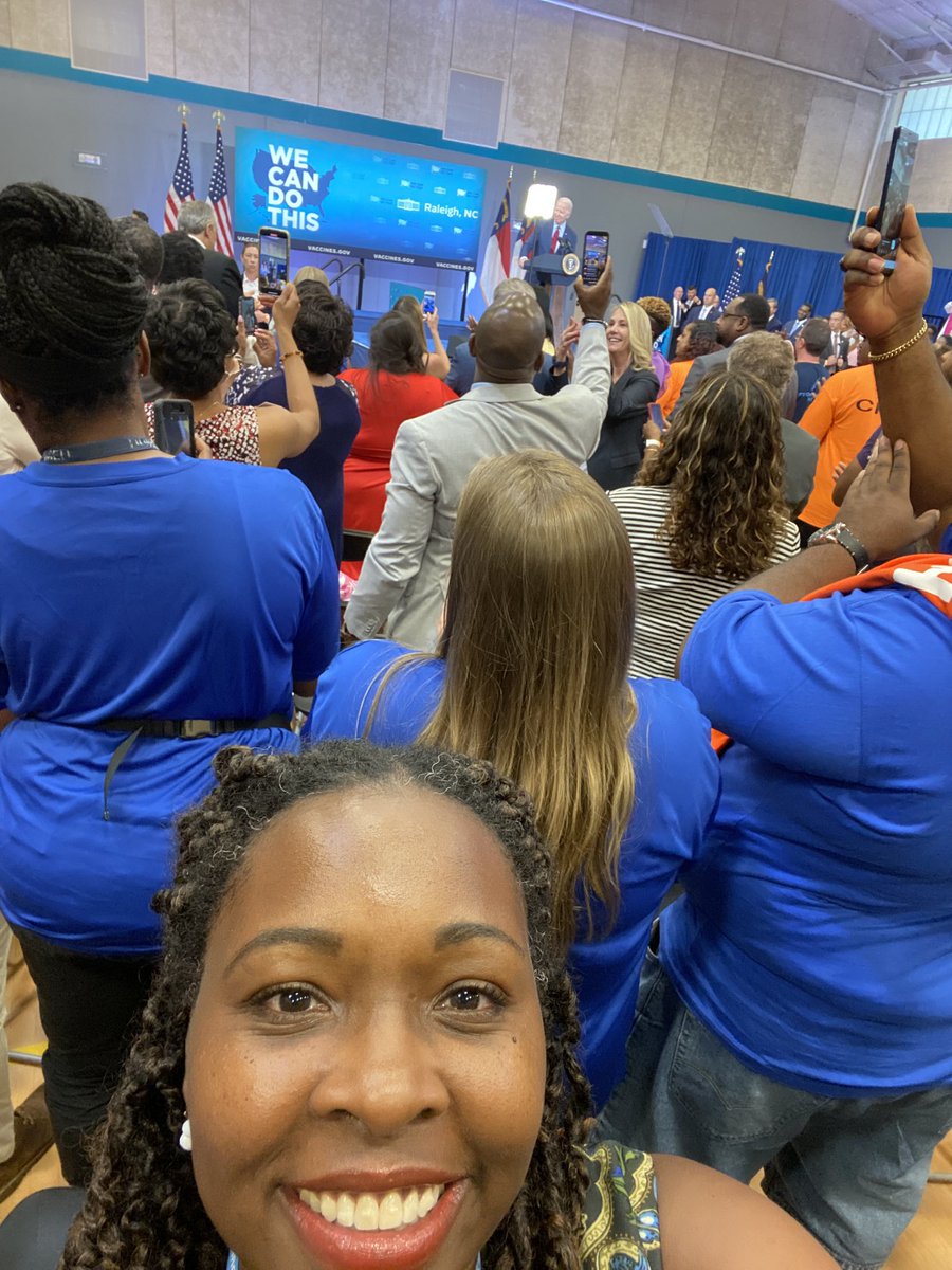 #COVID #Health #NC #CommunityEngagement @NCHealthNews @UNCHealthFdn @WesleyBurksMD @KevinGuskiewicz @uncsheps @UNC_SOM @UNC_Health_Care https://t.co/vy6sEQMnyS