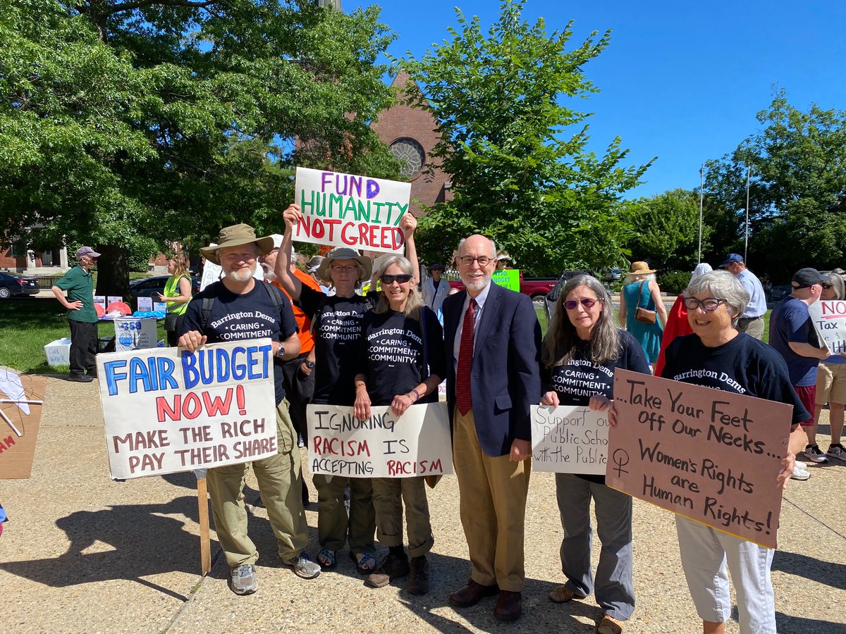 Senator David Watters (@sendavidwatters) on Twitter photo Thanks, Barrington Dems, for protesting at the State House on a very difficult day in session fighting HB 1 & 2. <a href="/NHSenateDems/">NH Senate Democrats</a> stood strong. So proud of my colleagues. <a href="/NHDems/">NH Democratic Party</a> <a href="/biolovr/">Patricia Gingrich</a> #NHPolitics Thanks, Barrington Dems, for protesting at the State House on a very difficult day in session fighting HB 1 & 2. <a href="/NHSenateDems/">NH Senate Democrats</a> stood strong. So proud of my colleagues. <a href="/NHDems/">NH Democratic Party</a> <a href="/biolovr/">Patricia Gingrich</a> #NHPolitics