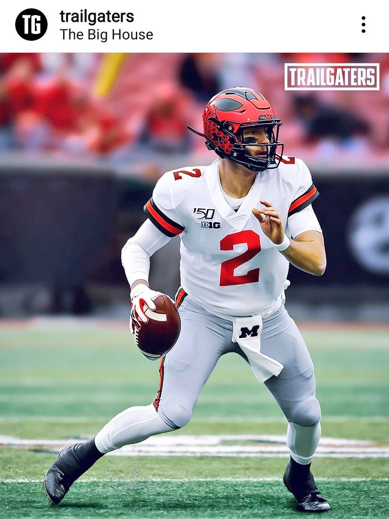 FB_Helmet_Guy tweet media