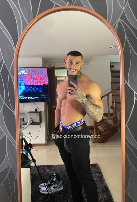 Para mi pr&oacute;xima din&aacute;mica no se que regalarles, que te gustar&iacute;a? 🔥// https://t.co/Wy9fRe6Ox2 https://t