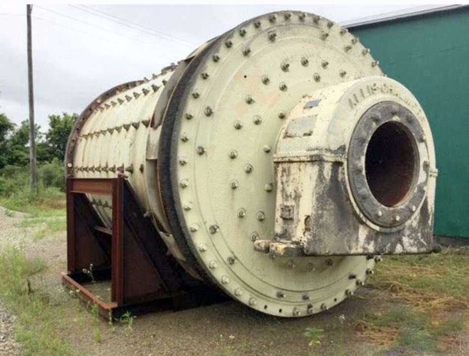 SavonaEquipment's tweet image. Svedala Allis Chalmers 9ft 6in by 13ft rod mill. 2 325kW motors, rubber liners in good condition. savonaequipment.com/en/svedala-all… #rodmill #oreprocessing #oreprocessingplant #mining