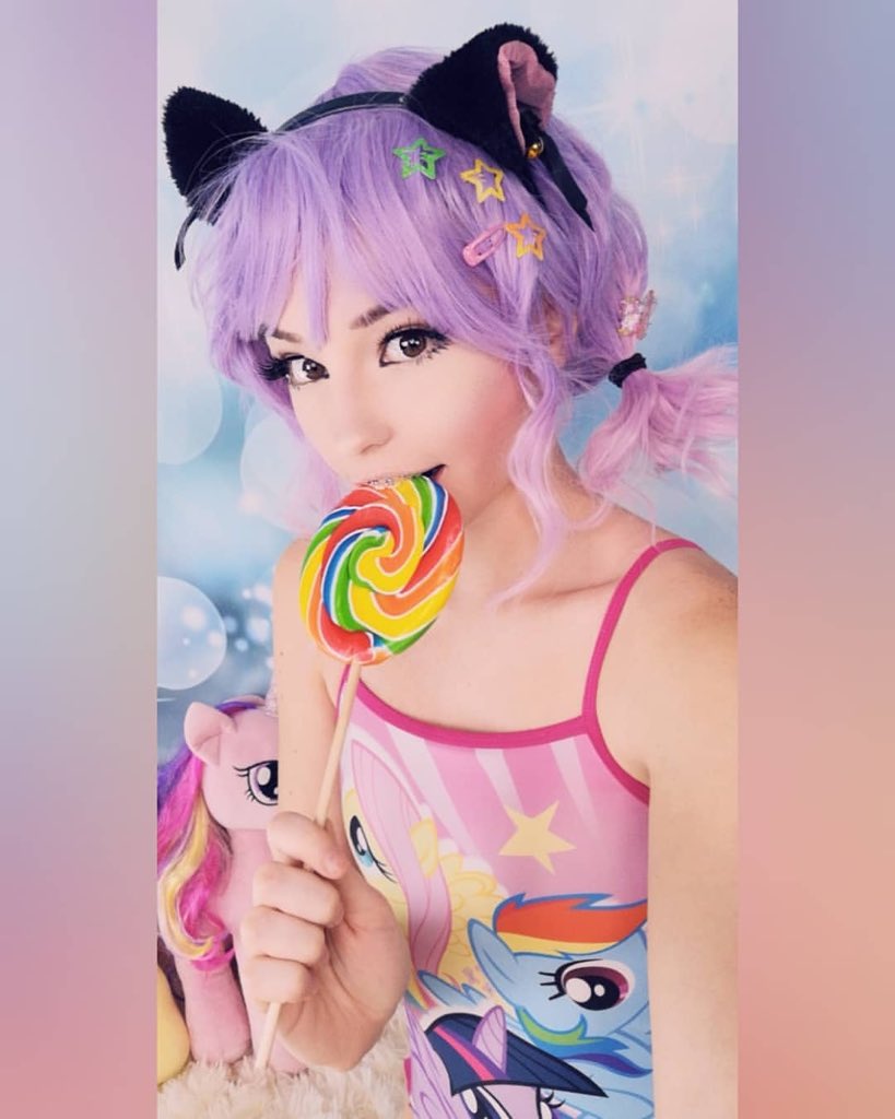 Is Belle Delphine proof gaming culture can't escape its hyper-sexualised  past?