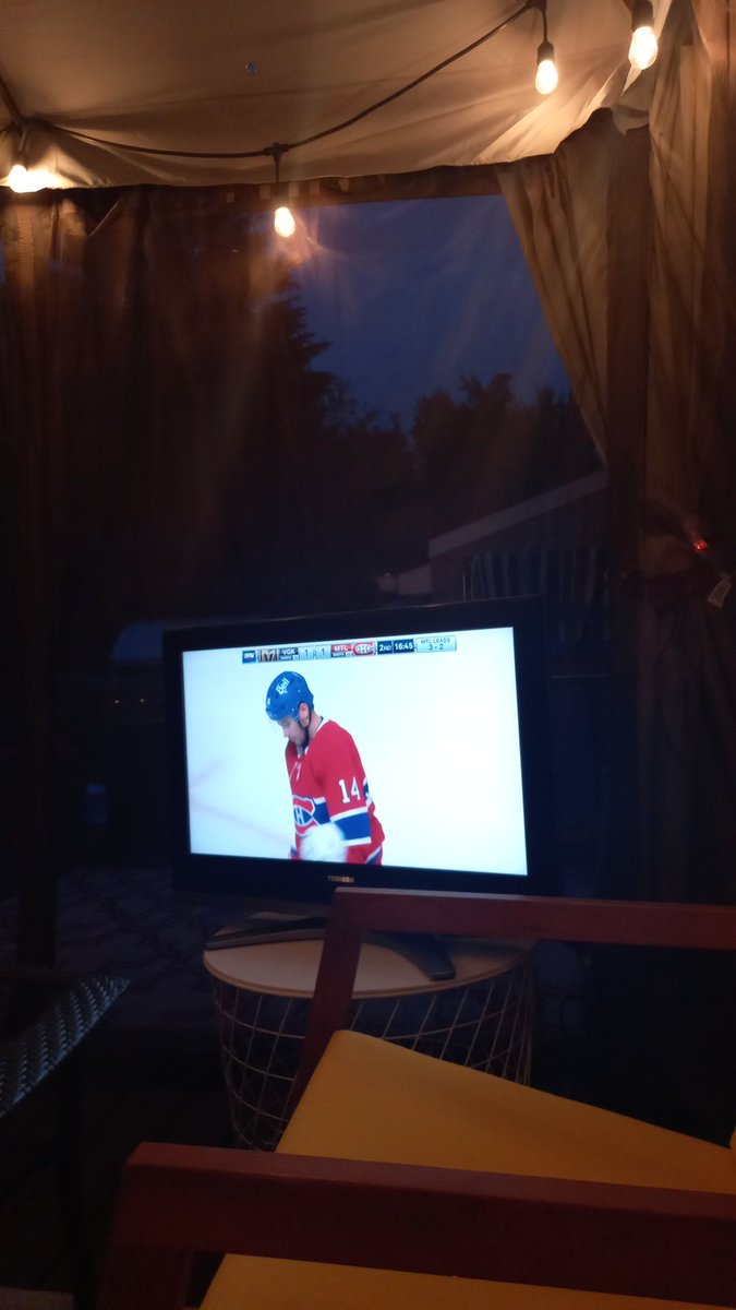 emlaforge's tweet photo. @KateBoose Sure am. We have a sweet outdoors setup too https://t.co/5ILcsRUgIW