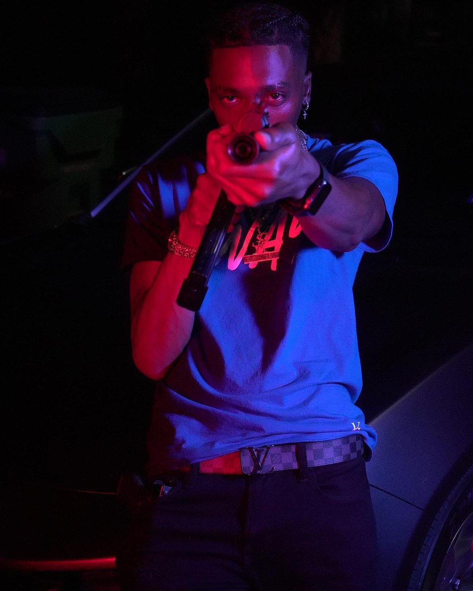 KingHarrisonYSK's tweet photo. 🩸🦍🩸 Season 😈  Follow @yskdesigner For The 💦💎💦 https://t.co/Y0VzE7Mhv2