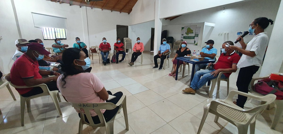 JorgeARestrepoL's tweet photo. Marcos Madera, alcalde de #Nechí durante actividad con #GrupoMotor expresa: Grupo Motor fue el motor de todas estas iniciativas plasmadas en el #PATR y #PMTR; por eso, el como alcalde debe organizar esas acciones para convertirlas en proyectos. Uds dieron las...

Sigue... https://t.co/LbBMs5ixtr
