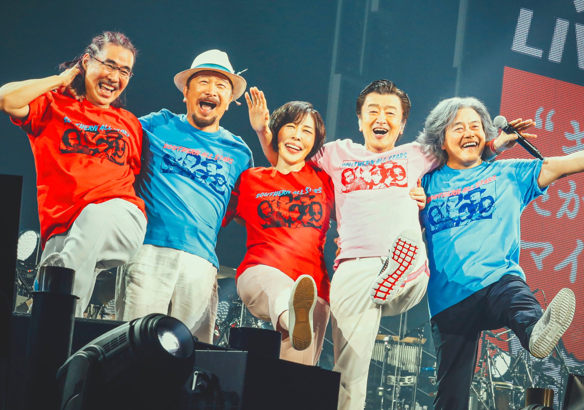 希少 サザンオールスターズ ありがとね。 Tシャツ 青 ブルー M 新品 未使用