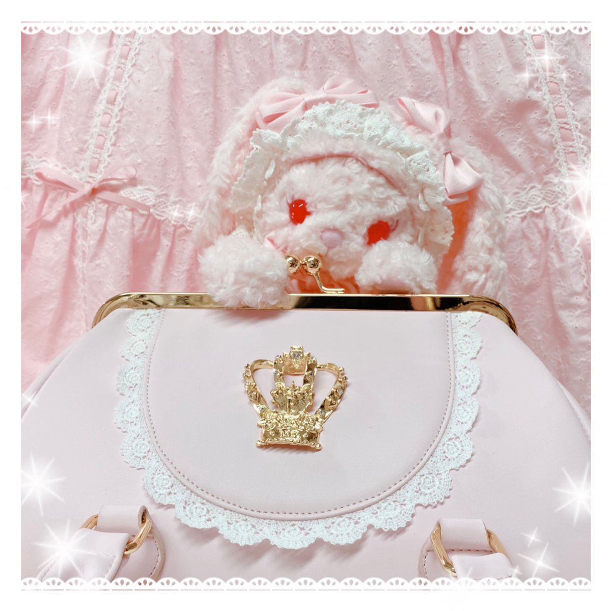 王冠がま口バッグ/¥18,480（税込）ははわせドールシリーズにもぴったり 