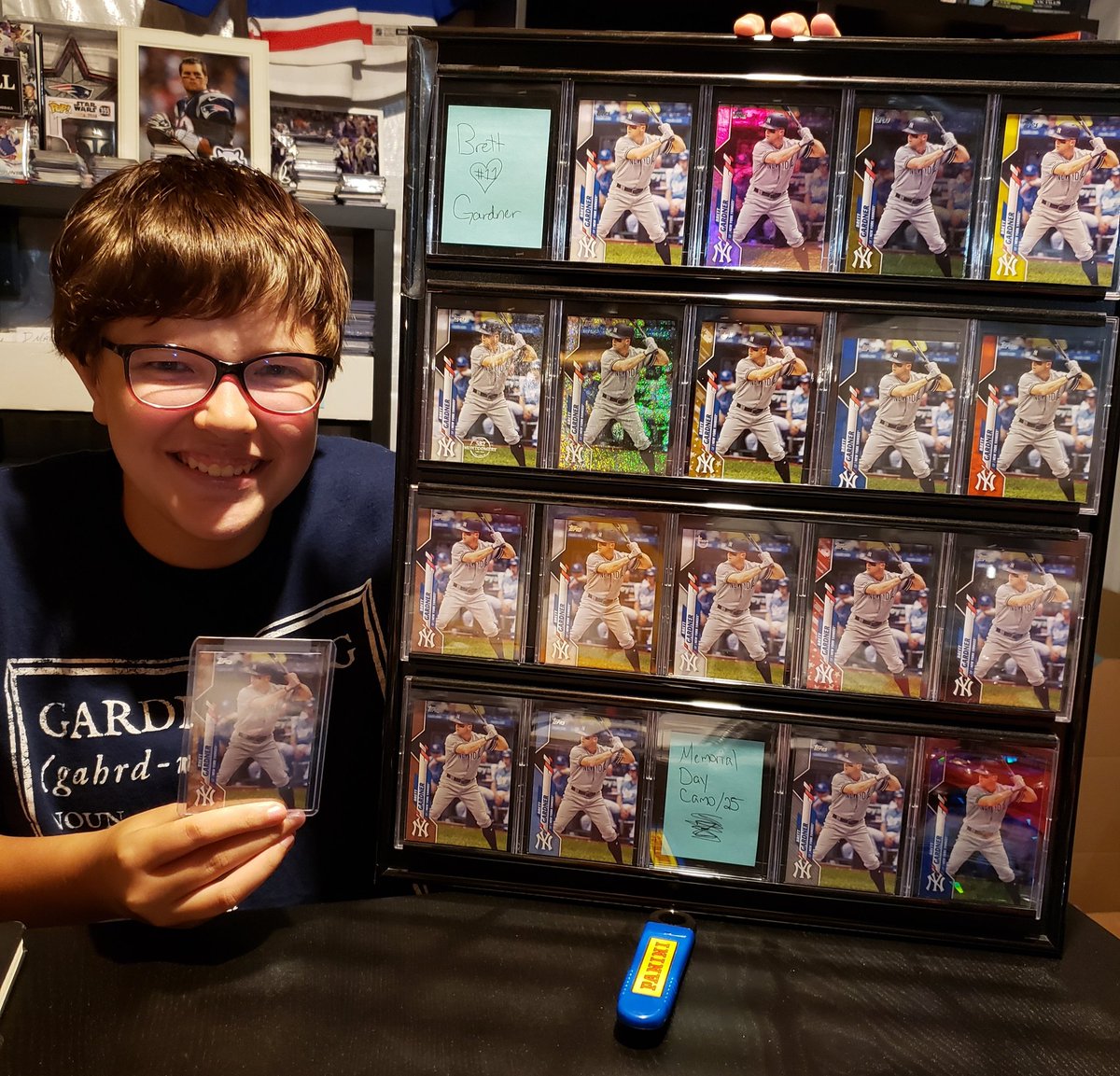 kartelcards's tweet photo. It has arrived! The final piece to the 2020 Topps Brett Gardner Rainbow!
Memorial Day Camo /25!
π π π
Zoe was super excited to complete her first rainbow!
#GardyHunting https://t.co/AVGfzfs0PM