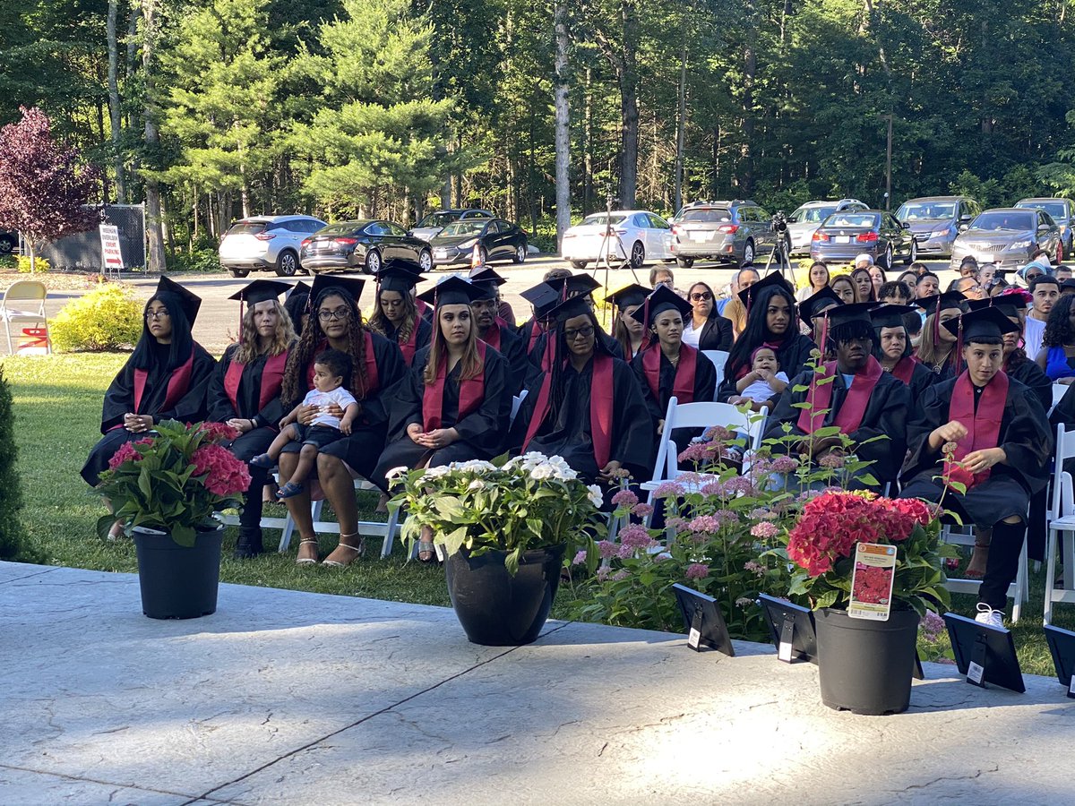NowellAcademy's tweet photo. Tonight we graduated Rhode Island’s most resilient seniors! “Go confidently in the direction of your dreams”, class of 2021!  #NowellGraduates https://t.co/gmW2RF7NZt