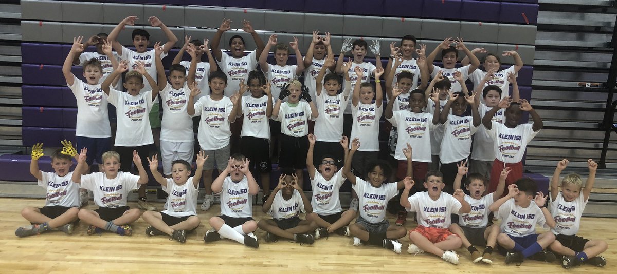 KLEINCAINFB's tweet photo. Our @KleinCain Future 🏈Hurricanes had a great week at camp! 
The future is bright! #REIGNCAIN https://t.co/kKLNeH57Ih