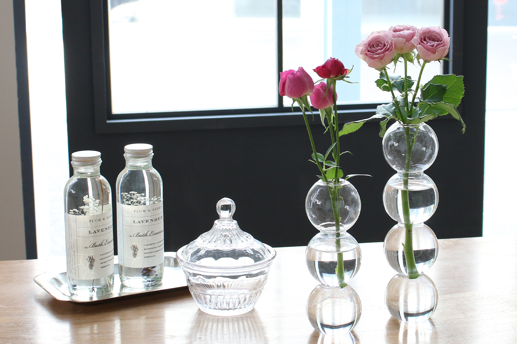 Bleu Bleuet ブルーブルーエ 公式 連なった泡のようなデザインのフラワーベース お花やグリーン ドライフラワーを挿すだけでおしゃれな空間になります フラワーベース T Co Mvcruxlxyy フラワーベース 花瓶 お花のある暮らし