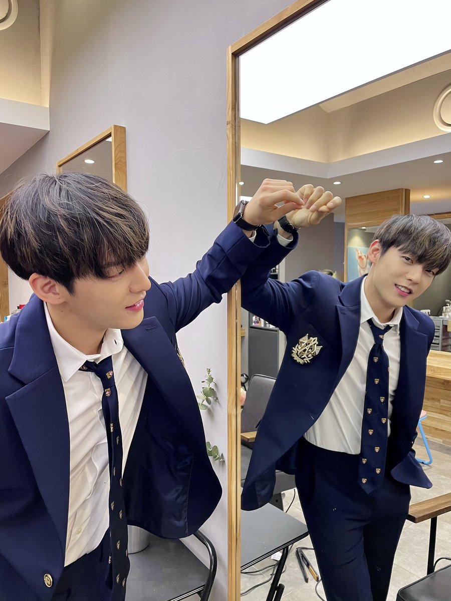 btob2mh's tweet photo. 오늘도 힘내 멜로디🙌💙 https://t.co/afPPydmtei