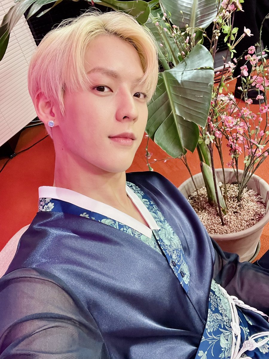 btob2mh's tweet photo. 오늘도 힘내 멜로디🙌💙 https://t.co/afPPydmtei