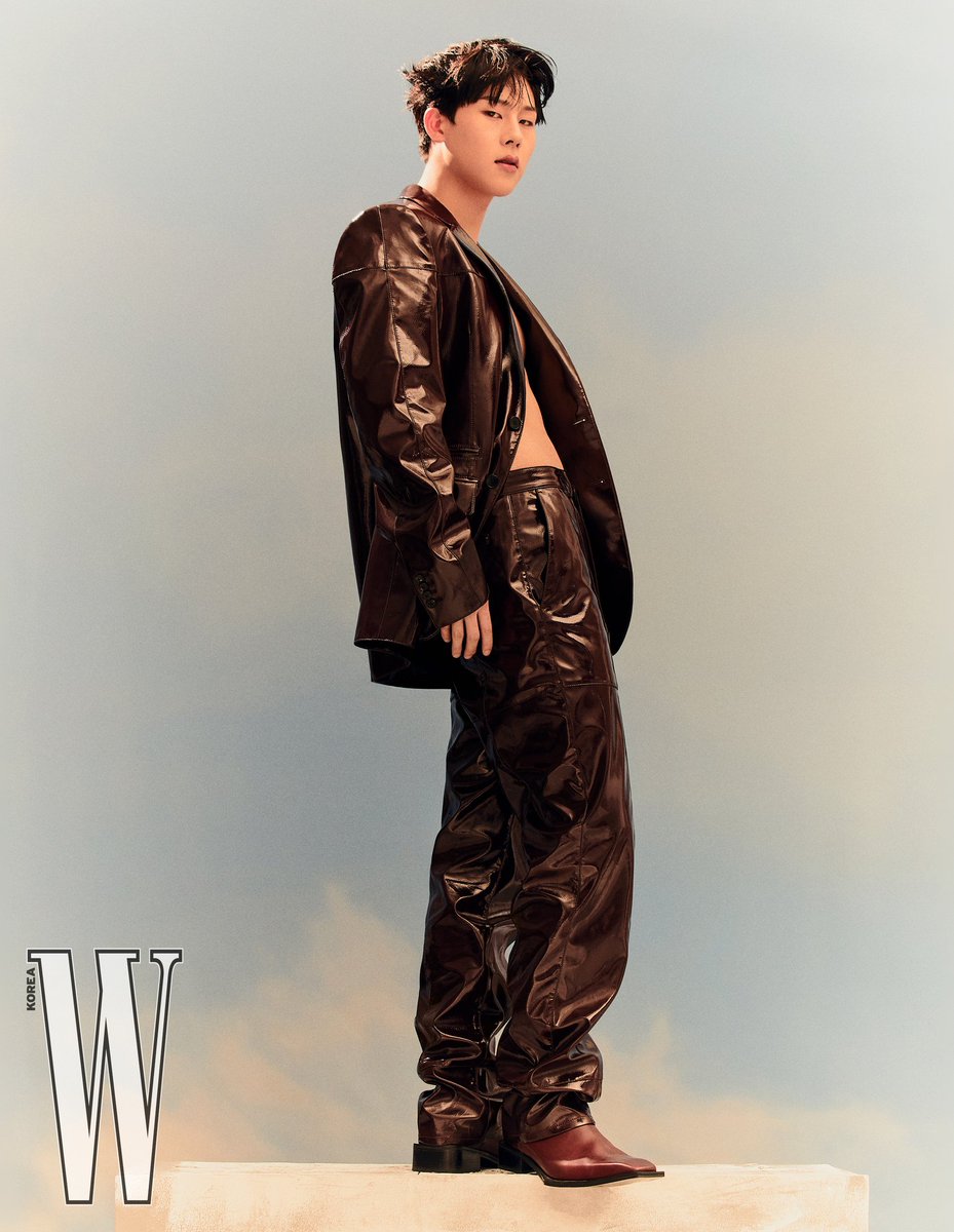 OfficialMONSTAX's tweet photo. 📸
#몬스타엑스 #기현 #주헌
#W 7월호 화보 B컷

@wkorea
#MONSTAX #MONSTA_X
#KIHYUN #JOOHONEY
#더블유코리아 #더블유 https://t.co/kxZ5pqoRCo