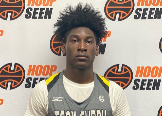 Will be good to see what Ron Johnson has in store with his new program Providence Day. My sleeper for the weekend is 2022 guard JaQuava Propst-Allison. A lot of coaches will be asking about him after seeing him.