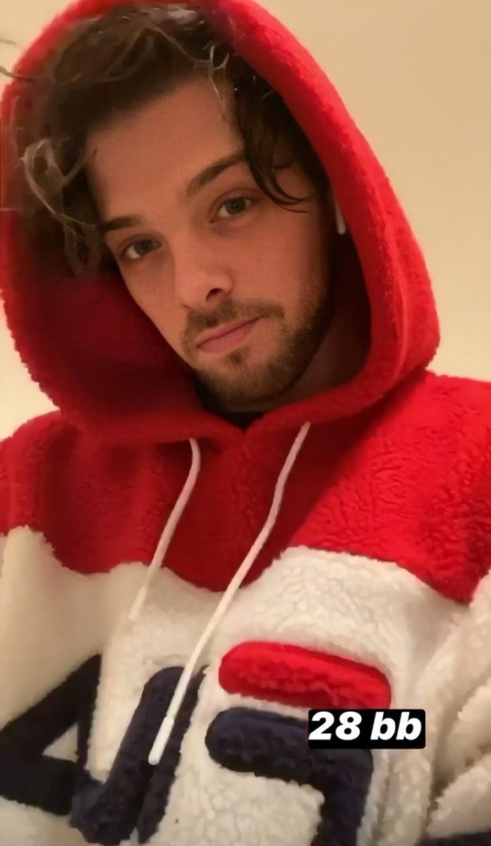 guilty_obsessed's tweet photo. Exactamente un año atrás, feliz cumple Santi Maratea, te amo con todo mi corazón ❤️ https://t.co/gEWeO0NXmD