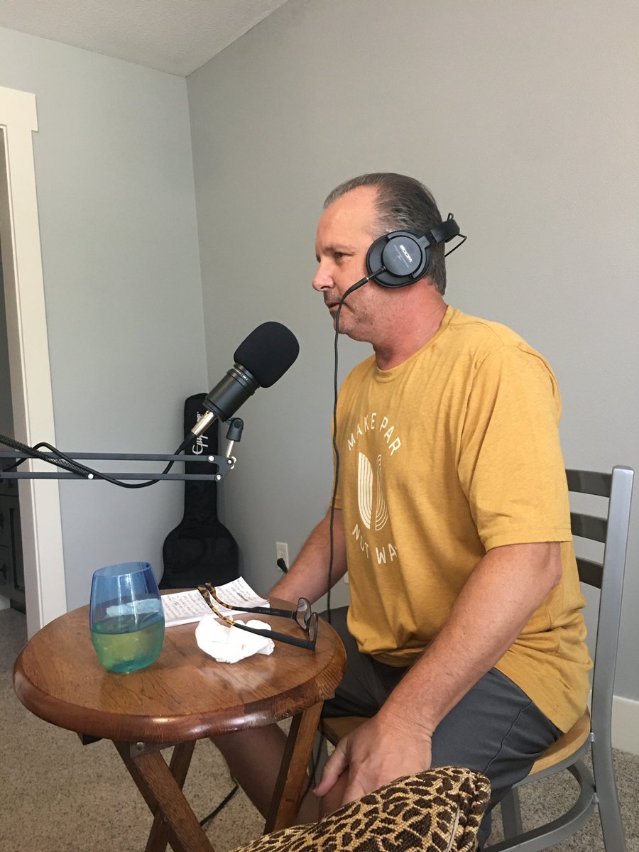 AllNewSmile's tweet photo. Listening to "Checking In!" at  https://t.co/EpIfYxzpm8 Season 2 Episode #7 is now LIVE. Link above or you can find us by searching whyamisleepingalone wherever you listen to your podcasts @whyisleepalone @jeffbrabham1 @csengery_stacey https://t.co/dGjYbdR5jd