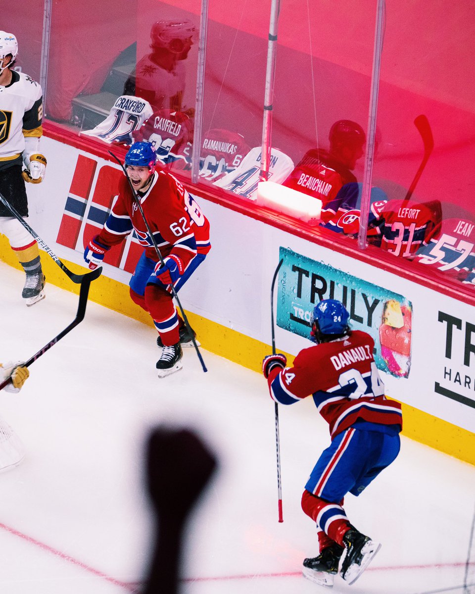 TSN_Sports's tweet photo. THE CANADIENS ARE GOING TO THE STANLEY CUP FINAL! https://t.co/m5n9u3bx0s