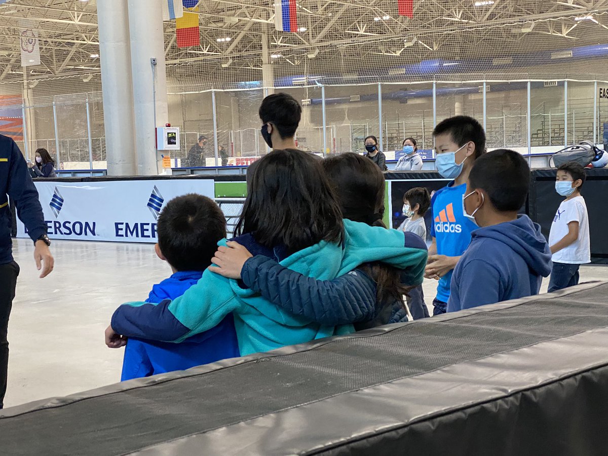 The Elmbrook School District Speedskating Club is halfway through its summer camp. It’s so cool to see so many talented school kids to train together.