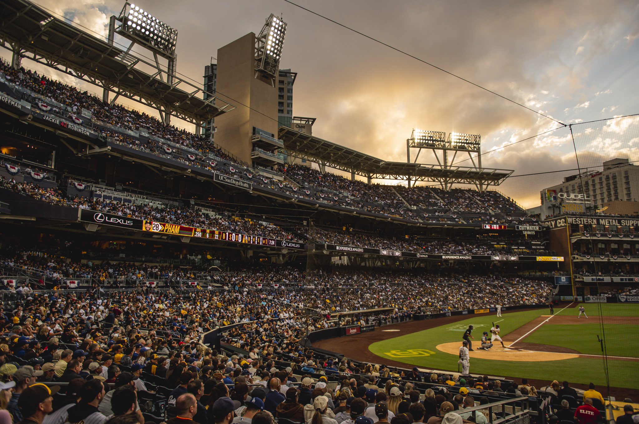 San Diego Padres on X: Another night, another @clickup save for