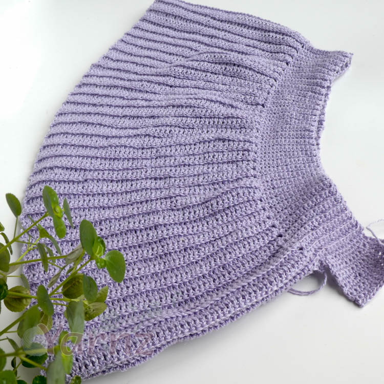 Almost finished this skirt for my little one 💖
I used 2,5 skeins of Pascuali Nepal (but 2 would have been sufficient, with hindsight) colour Lavender

yarnz.eu/our-yarns/yarn…

#pascualinepal #veganyarn #veganyarn #plantbasedyarn #ecoyarn #crochet #häkeln #garn #filato #Yarnznl