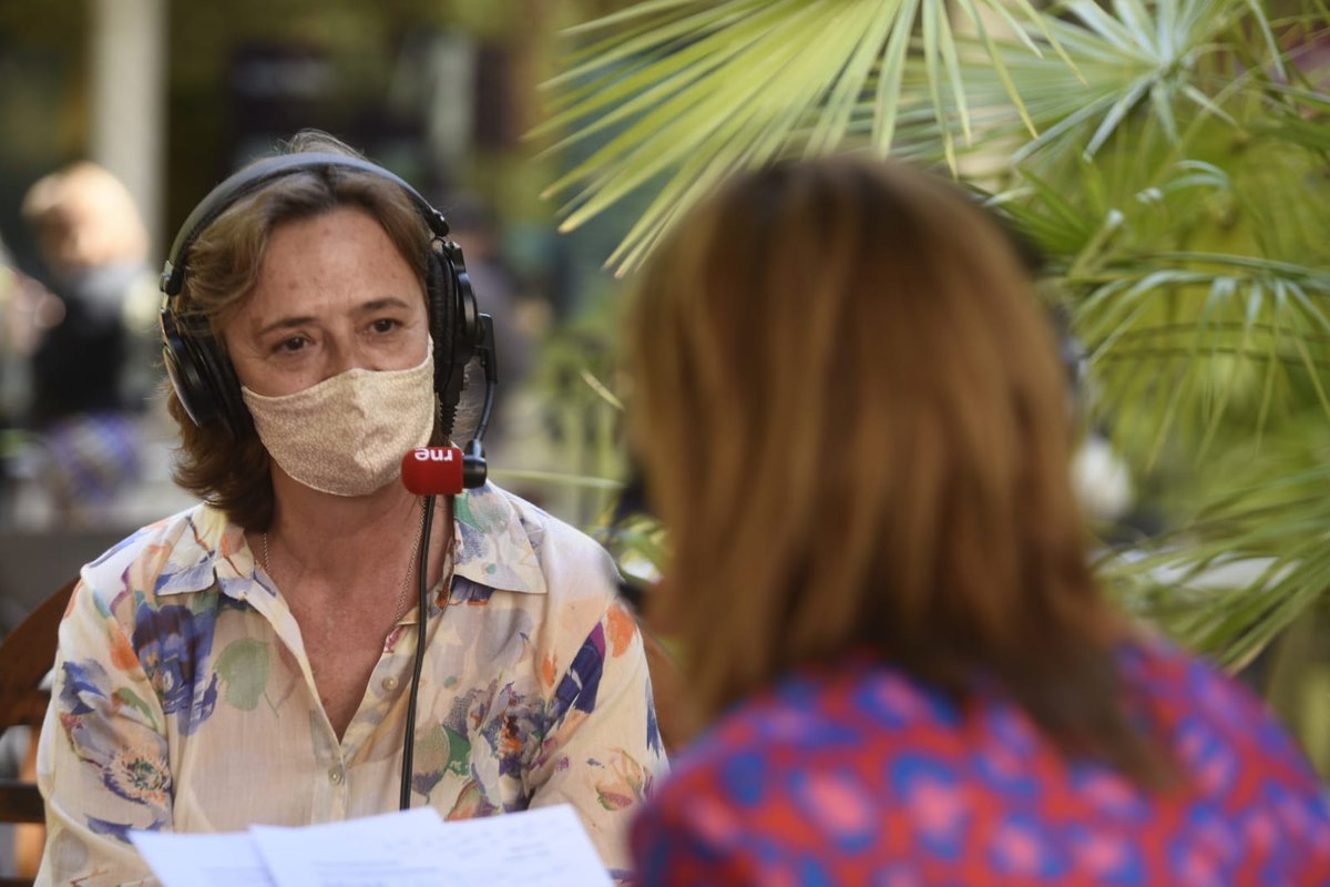 #ElOrgulloEsCultura La creadora y coreógrafa <a href="/Monica_Runde/">MRunde</a> participa en la exposición 'Cultura, reflejo de todos' con su coreografía 'c33 And Other Tales'. Nos lo cuenta en @HET2_Radio3:
Visita la muestra hasta el 4 de julio.
sgae.es/es-ES/SitePage…
#CompromisoSGAE #Orgullo2021