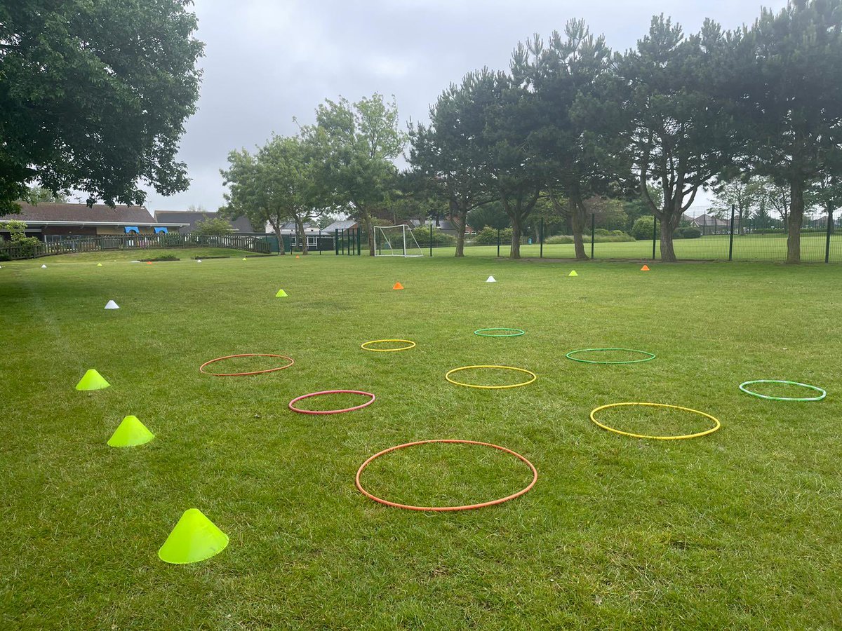 activecommdev's tweet photo. Our Primary Schools Coach @nunn_harry is delighted to be working with the foundation class @sandgateoffice today, getting them up to speed and ready for their sports day!! To find out more about the work we do, make sure you check out our website ⤵️

https://t.co/9FjTZhIVay https://t.co/OT66hmC8Xw