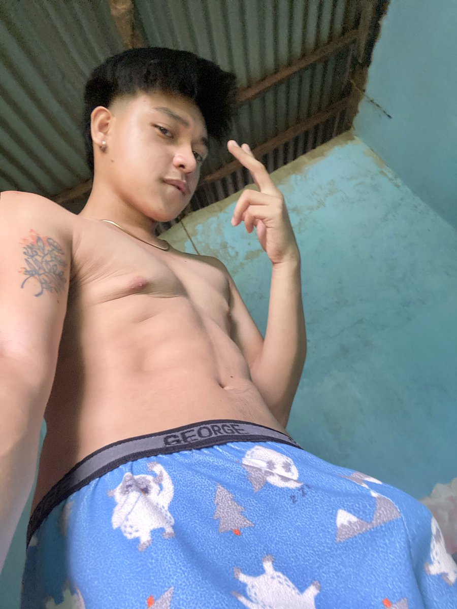 Onlymarkjustine's tweet photo. Deep throat  monaman to. https://t.co/cWWfs4RZ5c
