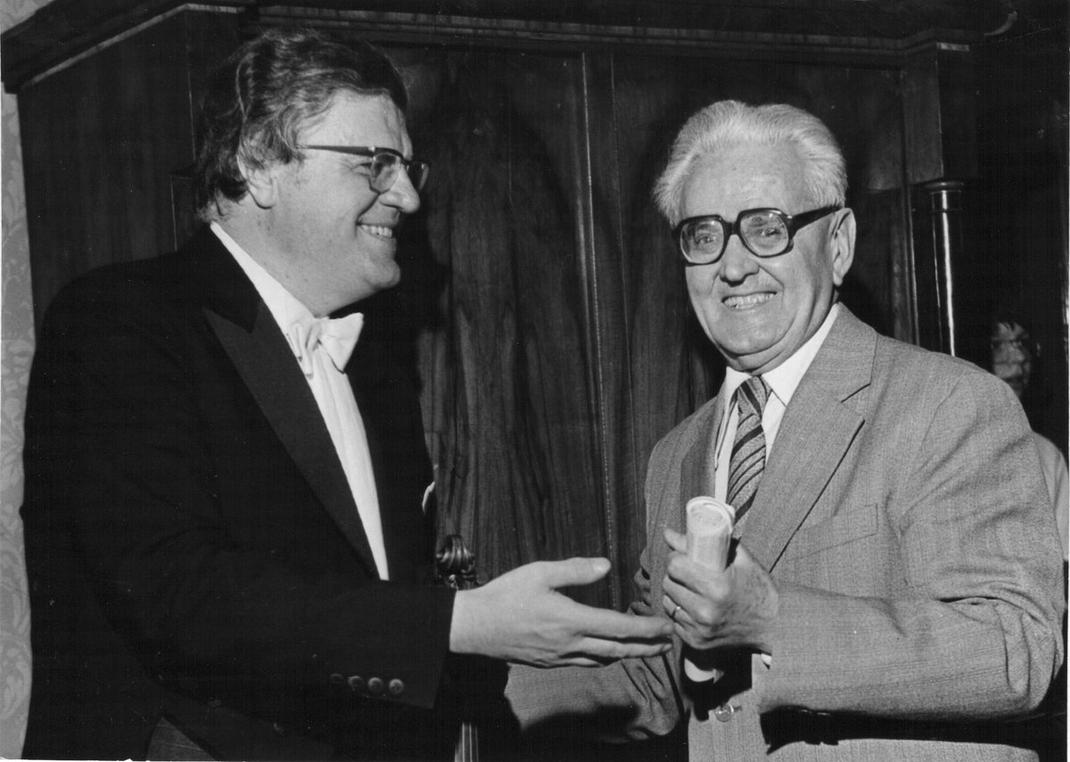 SukOrchestra's tweet photo. “The name of Josef Suk is a mark of top artistic quality, regardless of whether we mean the composer or the violinist. It represents an honour, an opportunity, a commitment.”  
>> 1980s 
#chamberorchestra #Prague #CzechRepublic #Suk #Dvorak #music #musician #violin #artist https://t.co/986BhcVddZ