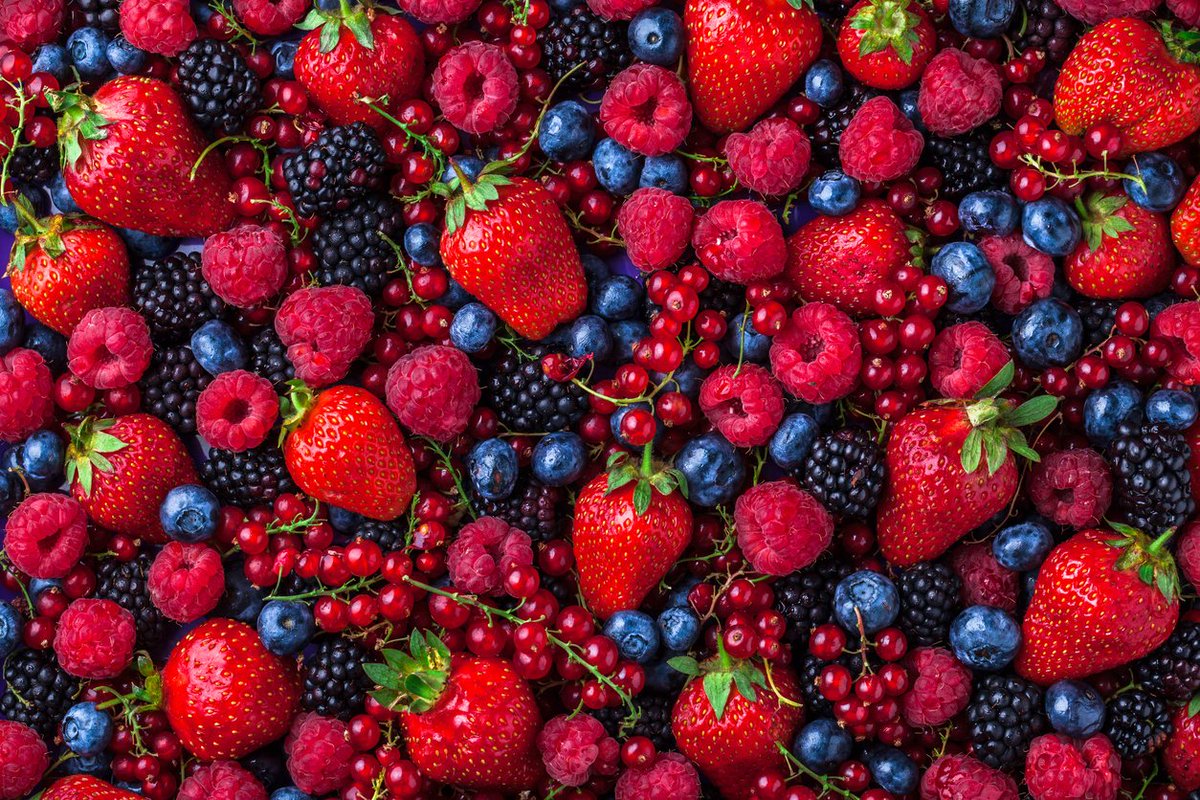 ag_axton's tweet photo. Axtons Summer produce boxes now available - https://t.co/SQRPx743bn https://t.co/PQCfsJgjji