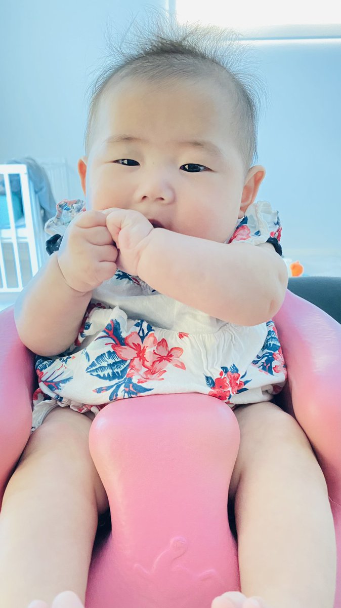 yuuchan20141027's tweet photo. おもちゃ散らかってもまったく気にならなくなったのは最高だけどね。お手伝いさん欲しい🙄 https://t.co/ENsCP1pVjN