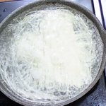 そうめんは茹でずに作る!ヌメリが少なくつるんと美味しい味わいに変身!