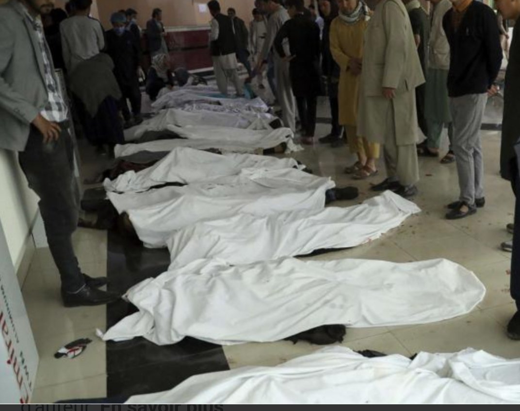 AminiMohammad2's tweet photo. #StopHazaraGenocide 
نسل کشی و تبعیض علیه هزاره ها را بس کنید .
Stop hszara génocide and discrimination. https://t.co/oOQt2qiIdU