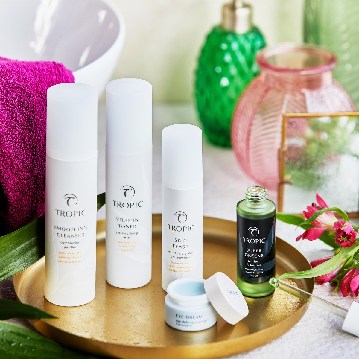 TropicSkincare's tweet photo. Between 25th - 30th June, spend £60 and receive a £5 discount code off your next purchase. Or spend £100 and receive a £10 discount code for the next time you shop!

For full terms and conditions visit https://t.co/oHPPD3XNNS https://t.co/a6U0zeEpO0