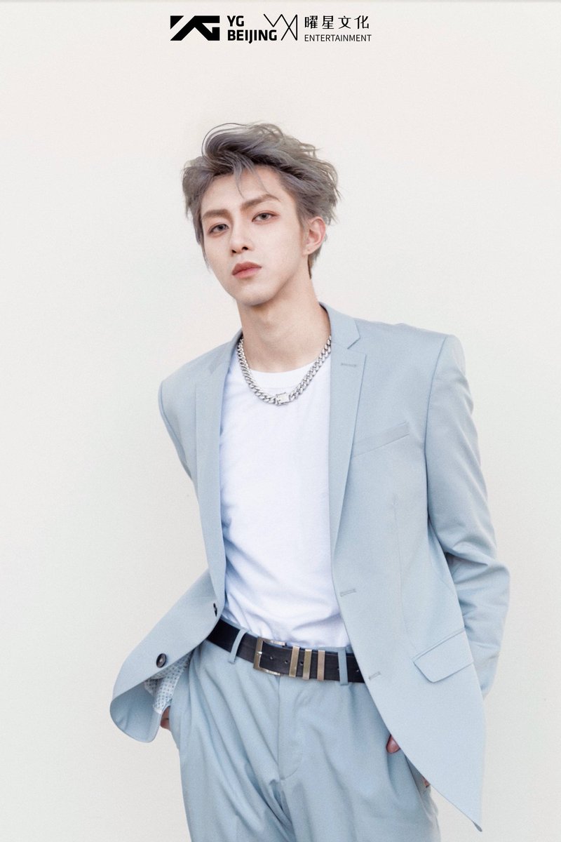 am i in heaven? ☁️💙

#亿轩 #YIXUAN #KINGSTON