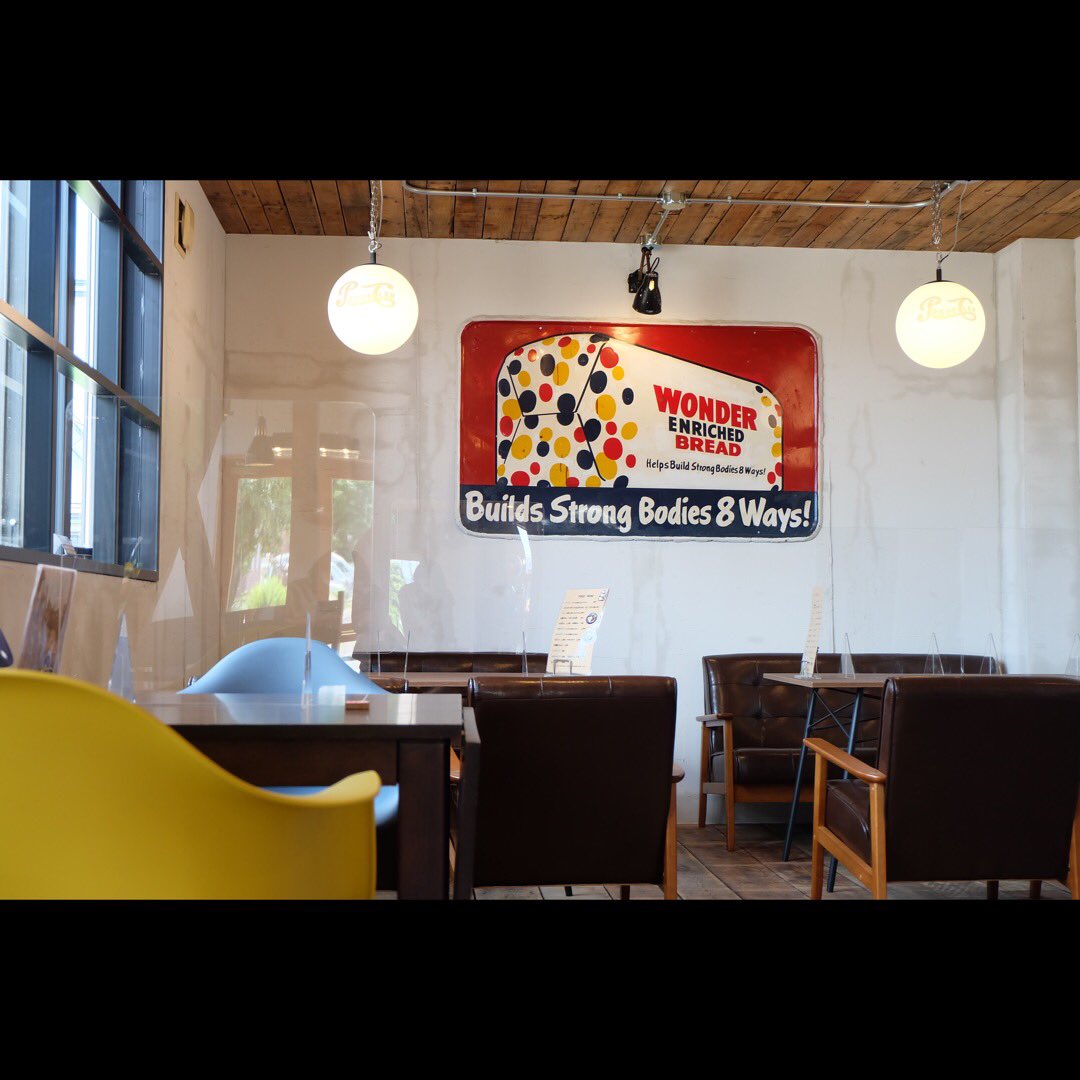 公式 岩見沢市観光協会のstaffからお届け Al Twitter 6月25日オープンの Cafe Stand Propeller テーブル ソファー チェアー 照明も素敵な 爽やかで可愛い店内です 日替わりランチ ふわっふわのパンケーキ 店内でのイートイン テイクアウトも可能です