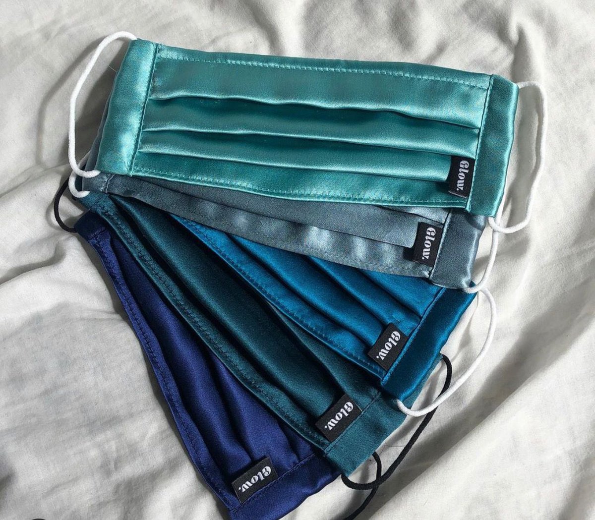 #FridayFollow. We couldn’t think of a more appropriate #smallbusiness to follow this Friday! If you’re looking to replenish your face mask collection, please check out this business that sells silk #facemasks that are hydrating &amp; gentle on your skin - @glow_facemasks.