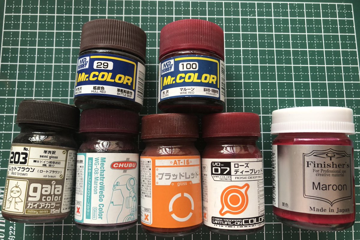 Cooper タミヤ240zg 0 2 ボディカラーのマルーン ドンピシャは1 12 の240zg発売当時の指定色ts 11マルーン 他社カラーで手持ちで使えそうなのはこれくらい 色指定で信頼してるハセガワの解釈はクレオスc100 マルーン C2 黒90 10 赤味が少し強い感じ