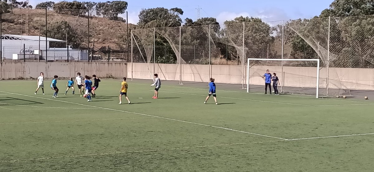 🕯Una vela más en la tarta 🎂 y sumamos ya 4 ediciones del Proyecto + Base 👏⚽️ Esta edición dijo ayer adiós 👋 con niñ<a href="/s/">『S』</a> del CD Nuryana que disfrutaron de una sesión con entrenadores del <a href="/CDTOficial/">CD Tenerife 🏴󠁧󠁢󠁳󠁣󠁴󠁿</a>, la Escuela y #FundaciónCDT. Volveremos con más fútbol y más base💪 <a href="/JulioDurn7/">Julio Durán</a>