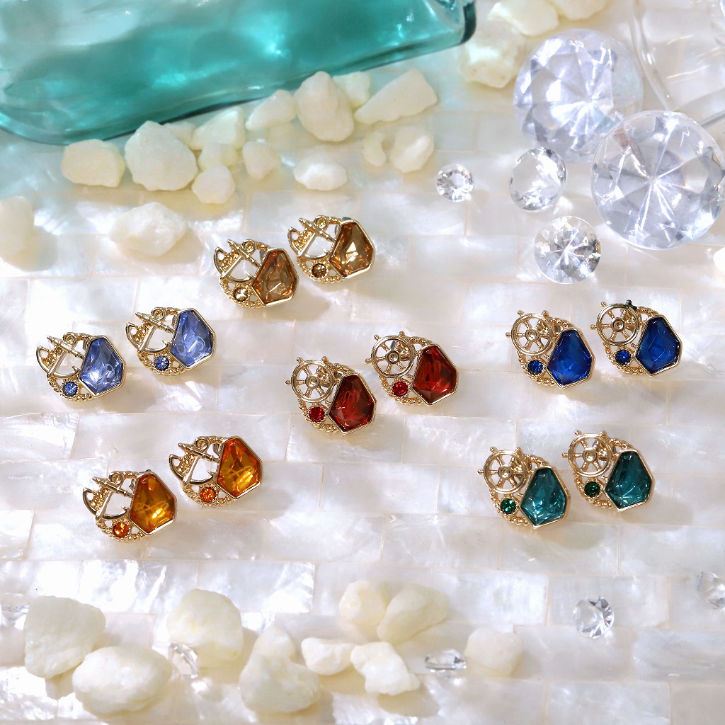 One Piece 麦わらストア池袋店 V Twitter 新商品 麦わらストア限定 Cross The Sea シリーズ ルフィ ゾロ サンジ ロー エース サボ ヘアーカフ 各1 760円 税込 ピアス 各1 3円 税込 ネックレス 各1 980円 税込 お1人様各種2点までの個数制限を設けさせ